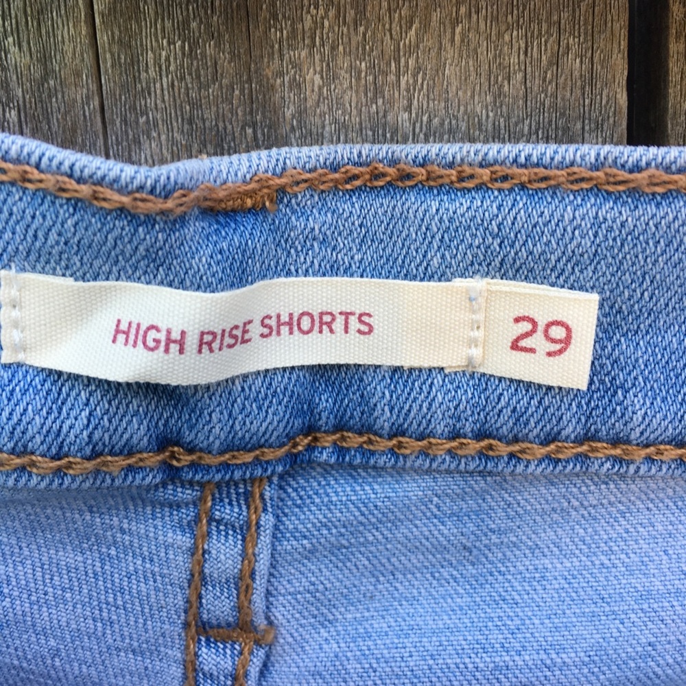 NWT Levi’s High Rise Jean Shorts Sapphire Sound 29 - Picture 4 of 14